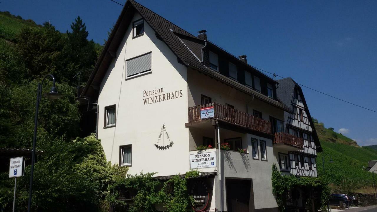 Hotel Pension Winzerhaus Bacharach Exteriör bild